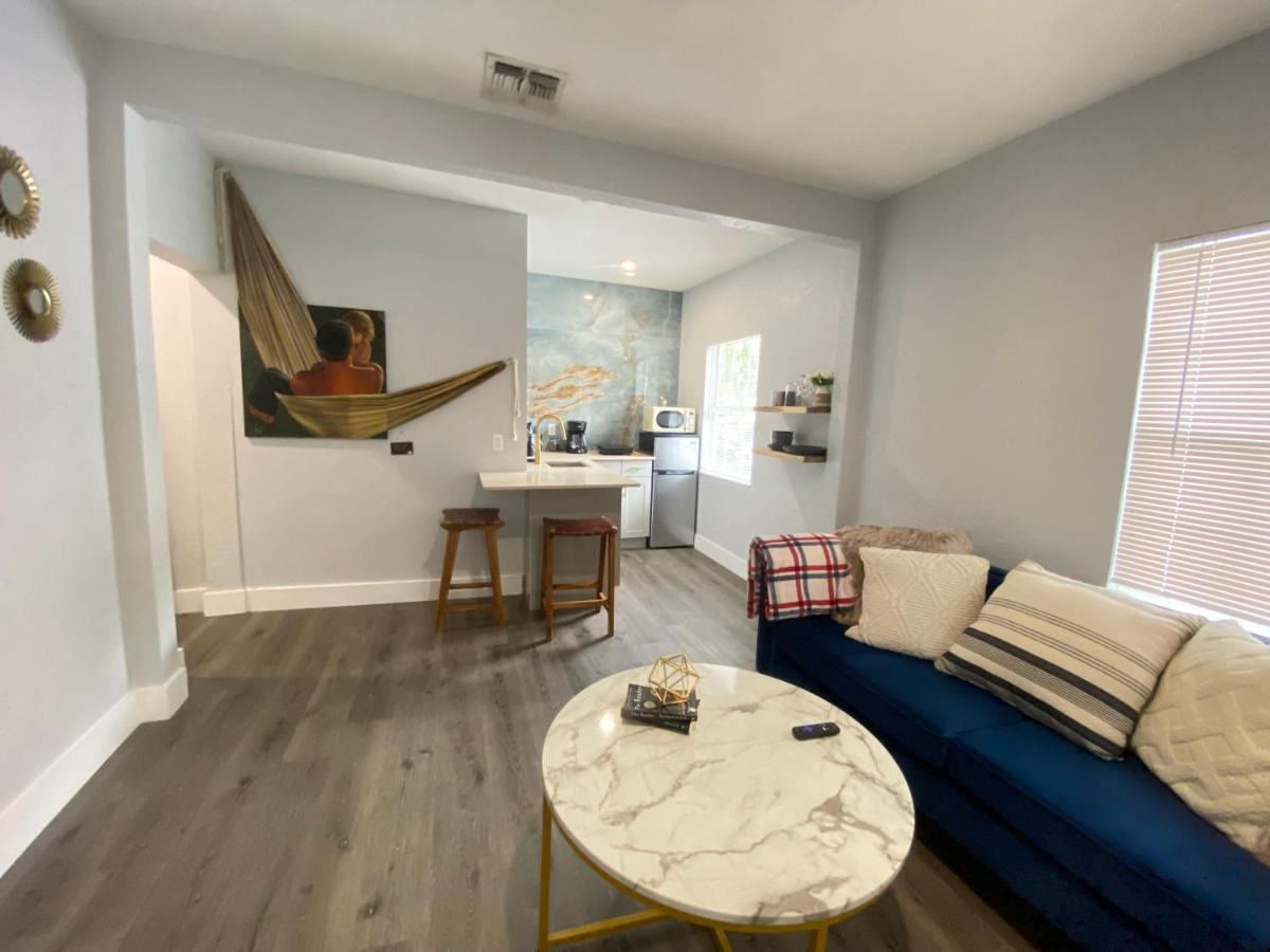 Bella Breeze Apartment Sanford Ngoại thất bức ảnh