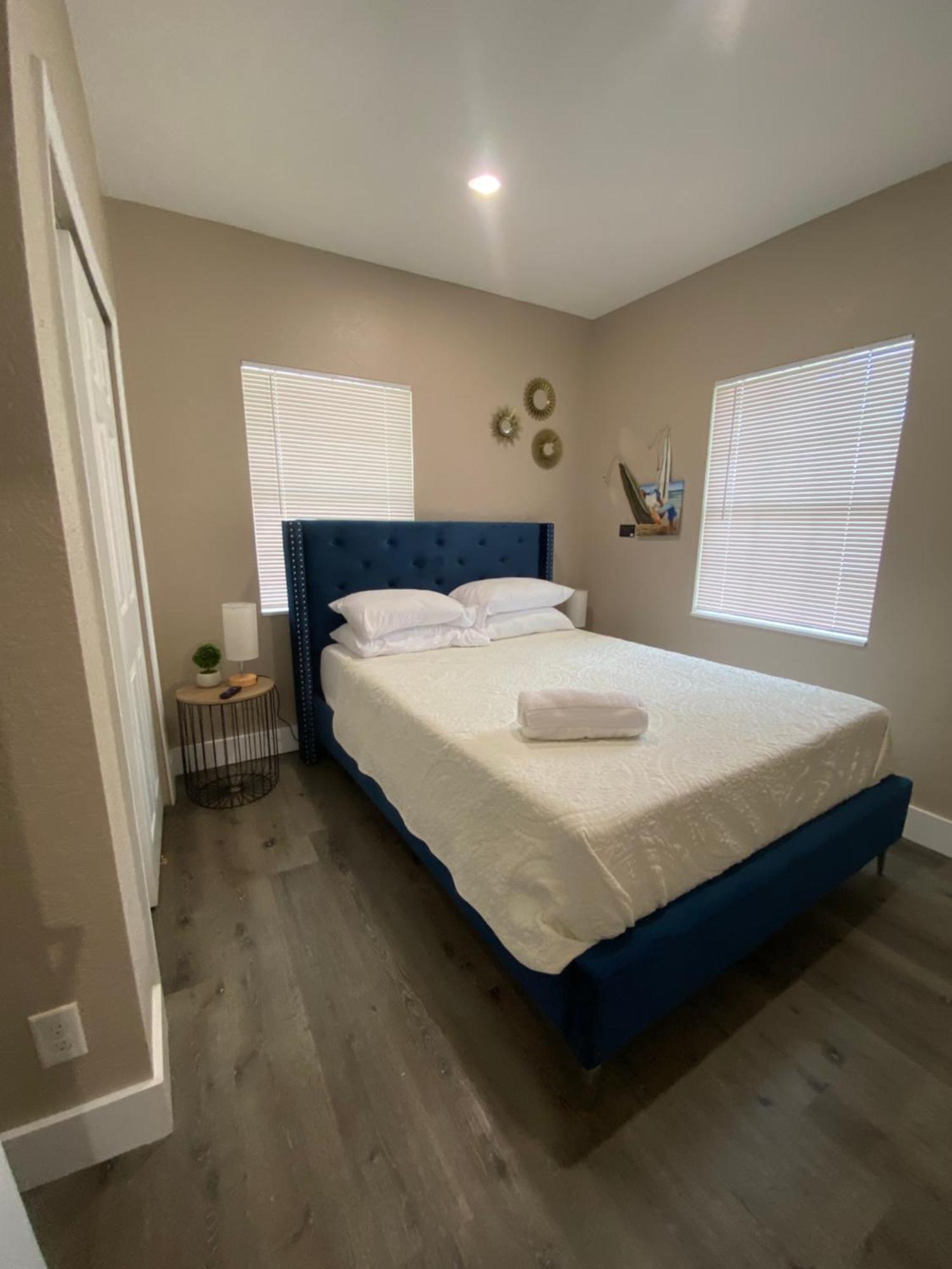 Bella Breeze Apartment Sanford Ngoại thất bức ảnh
